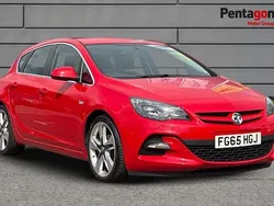Red Used 2015 Vauxhall Astra Edition Hatchback | £6,450 (Fair price)