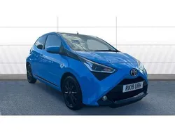 Blue Used 2019 Toyota Aygo x-press Hatchback | £8,497 (Fair price)