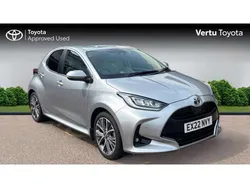 Silver Used 2022 Toyota Yaris Hybrid Hatchback | £18,952 (Fair price)