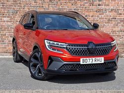 Red Used 2023 Renault Austral Techno Esprit Alpine SUV | £25,998 (Fair price)