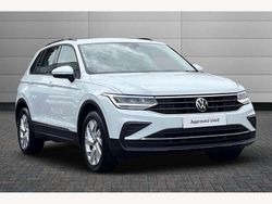 White Used 2022 VW Tiguan Life SUV | £21,995 (A bit pricey)