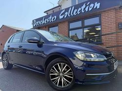 Blue Used 2018 VW Golf VII SE Hatchback | £12,495 (Fair price)