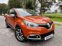 Orange Used 2014 Renault Captur Dynamique SUV | £3,295 (Fair price)