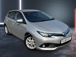 Used 2019 Toyota Auris Hybrid | £11,990 (Good price)