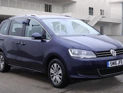 Blue Used 2016 VW Sharan SE MPV | £8,870 (Fair price)