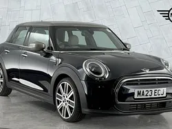Black Used 2023 Mini Cooper Exclusive Hatchback | £20,839 (Good price)