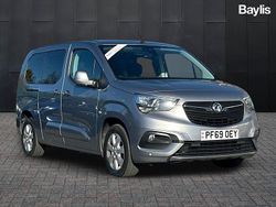 Grey Used 2019 Vauxhall Combo S MPV | £12,999 (Fair price)