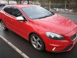 Used 2014 Volvo V40 R-Design Hatchback | £4,695 (Fair price)