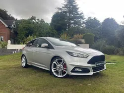Silver Used 2016 Ford Focus ST Hatchback | £10,995 (Fair price)