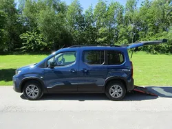 Blue Used 2023 Peugeot Rifter Allure MPV | £13,995 (Super price)