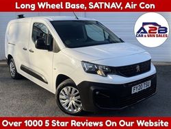 White Used 2020 Peugeot Partner S MPV | £11,976 (Expensive)