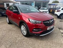 Red Used 2019 Vauxhall Grandland X Sport SUV | £10,495 (Good price)