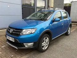 Blue Used 2015 Dacia Sandero Lauréate Hatchback | £6,895 (A bit pricey)