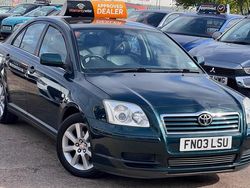 Green Used 2003 Toyota Avensis T3 Hatchback | £2,275 (Fair price)