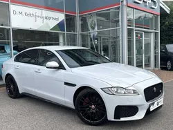 Polaris white Used 2016 Jaguar XF S Sedan | £14,693 (Fair price)