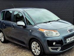 Grey Used 2010 Citroën C3 Picasso MPV | £2,195 (Good price)