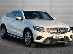 Polar white Used 2018 Mercedes 220 AMG line Coupe | £20,999 (Expensive)