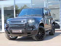 Black Used 2021 Land Rover Defender SE SUV | £43,999 (Super price)