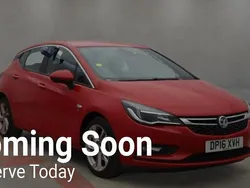 Red Used 2016 Vauxhall Astra SRi Hatchback | £4,888 (Fair price)