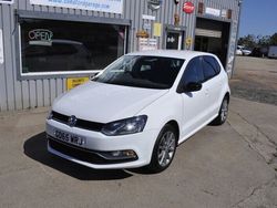 White Used 2015 VW Polo Design Hatchback | £7,500 (Fair price)