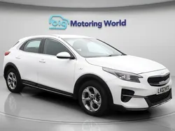 White Used 2022 Kia XCeed 2 SUV | £11,800 (Good price)