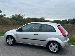 Silver Used 2005 Ford Fiesta Hatchback | £1,200 (Fair price)