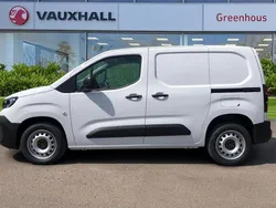 White New 2025 Peugeot Partner MPV | £18,490 (Fair price)