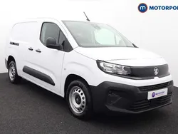 White New 2024 Vauxhall Combo MPV | £14,999 (Good price)