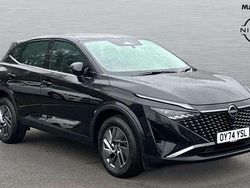 Black Used 2024 Nissan Qashqai Acenta Premium SUV | £20,870