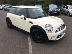 White Used 2011 Mini Cooper Hatch Hatchback | £2,995 (Super price)