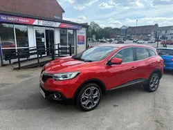 Metallic red Used 2016 Renault Kadjar Dynamique SUV | £6,990 (A bit pricey)