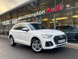 White Used 2025 Audi Q5 S-Line SUV | £44,489 (Expensive)