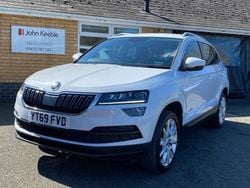 White Used 2019 Skoda Karoq SE L SUV | £15,500 (Fair price)