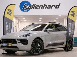 Grey Used 2021 Porsche Macan Turbo SUV | £60,995 (Expensive)