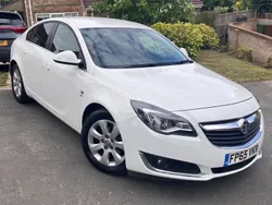 White Used 2015 Vauxhall Insignia SRi Hatchback | £4,250 (Fair price)