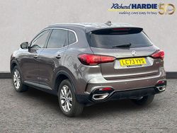 Grey Used 2023 MG HS SE SUV | £14,999 (Good price)