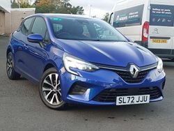 Blue Used 2022 Renault Clio V Iconic Hatchback | £14,298 (Fair price)