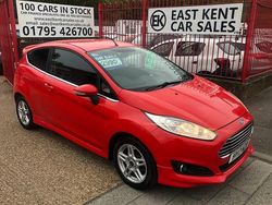 Red Used 2013 Ford Fiesta Zetec Hatchback | £2,995 (Fair price)