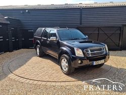 Black Used 2010 Isuzu Pick up Pickup | £5,000