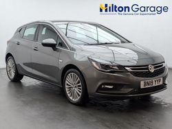 Grey Used 2019 Vauxhall Astra Elite Hatchback | £14,050 (Expensive)