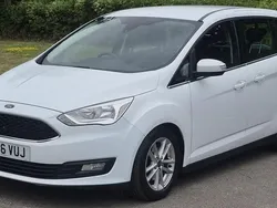 White Used 2016 Ford Grand C-Max Zetec MPV | £10,100 (Fair price)