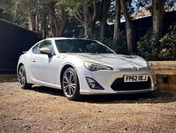 Silver Used 2012 Toyota GT86 GT Coupe | £12,295 (Fair price)