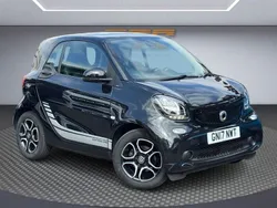 Black Used 2017 Smart ForTwo Coupé Premium Coupe | £6,250 (Fair price)