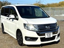 White Used 2014 Honda Stepwgn Cool MPV | £11,995 (Fair price)