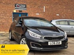 Black Used 2016 Kia Ceed Hatchback | £4,250 (Good price)