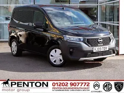 Black Used 2023 Nissan Townstar Acenta MPV | £14,490 (Fair price)