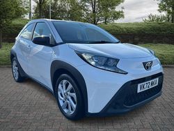 White Used 2022 Toyota Aygo X PURE SUV | £12,485