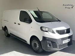 White Used 2023 Peugeot Expert Premium Van | £16,450 (Good price)