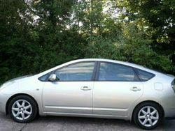Used 2005 Toyota Prius Hatchback | £3,450 (A bit pricey)