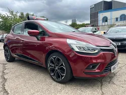 Red Used 2017 Renault Clio IV Dynamique Hatchback | £6,495 (Good price)